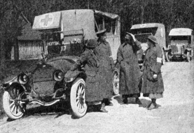 The First Ambulancewomen ?